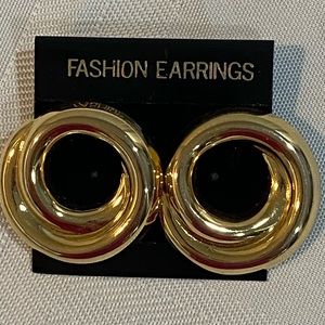 Gorgeous Fashion Earrings